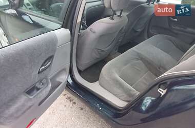 Лифтбек Renault Laguna 2002 в 