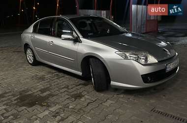 Лифтбек Renault Laguna 2008 в 
