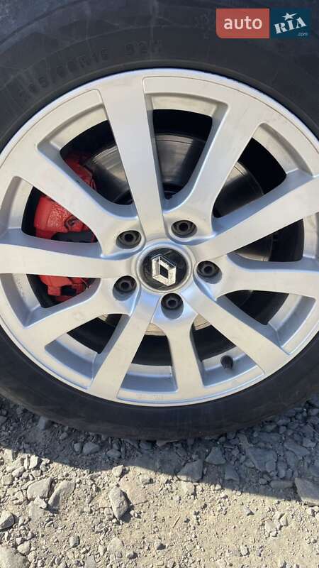 Лифтбек Renault Laguna 2008 в Луцке