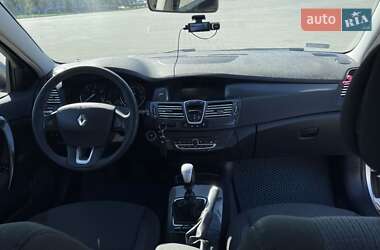 Лифтбек Renault Laguna 2008 в 