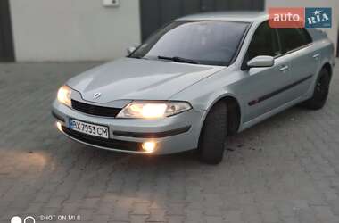 Лифтбек Renault Laguna 2001 в 