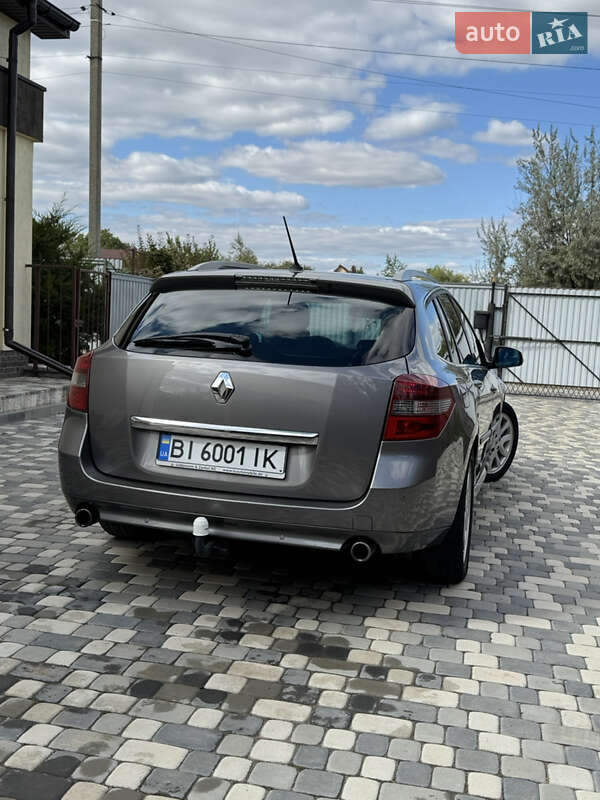 Универсал Renault Laguna 2011 в Полтаве