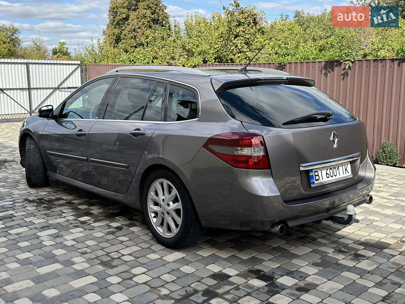 Универсал Renault Laguna 2011 в Полтаве