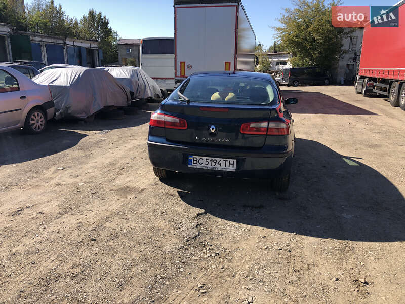 Ліфтбек Renault Laguna 2004 в Львові