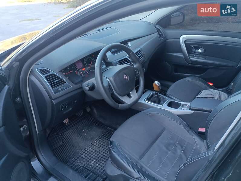 Лифтбек Renault Laguna 2011 в Виннице
