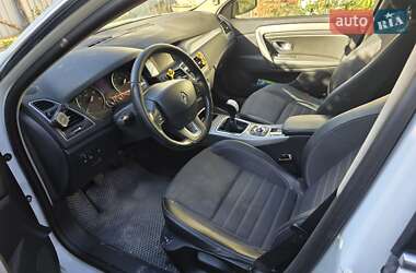 Универсал Renault Laguna 2012 в 