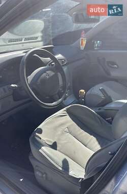 Универсал Renault Laguna 2001 в 