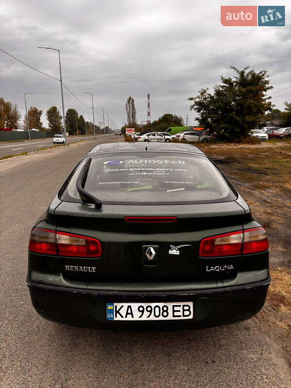 Лифтбек Renault Laguna 2001 в Киеве