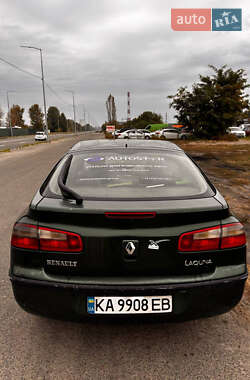 Лифтбек Renault Laguna 2001 в 