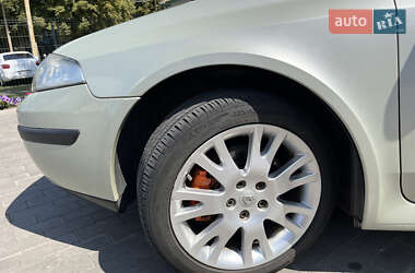 Лифтбек Renault Laguna 2003 в 