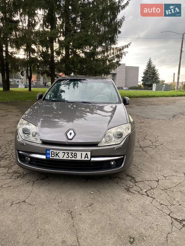 Лифтбек Renault Laguna 2009 в Ровно фото 5 Лифтбек Renault Laguna 2009 в Ровно