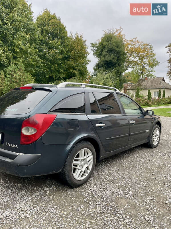Універсал Renault Laguna 2002 в Новій Ушиці