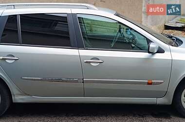 Универсал Renault Laguna 2001 в 