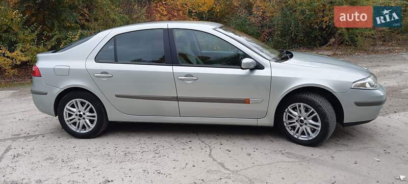 Ліфтбек Renault Laguna 2001 в Вільногірську