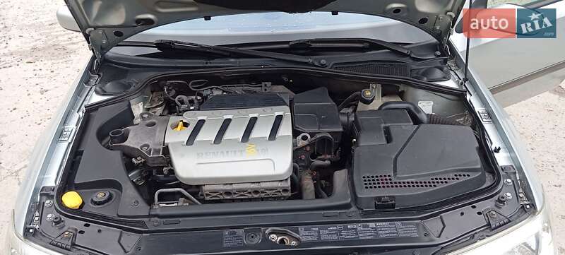Ліфтбек Renault Laguna 2001 в Вільногірську
