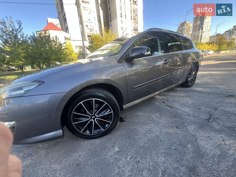 Універсал Renault Laguna 2013 в Києві фото 31 Універсал Renault Laguna 2013 в Києві