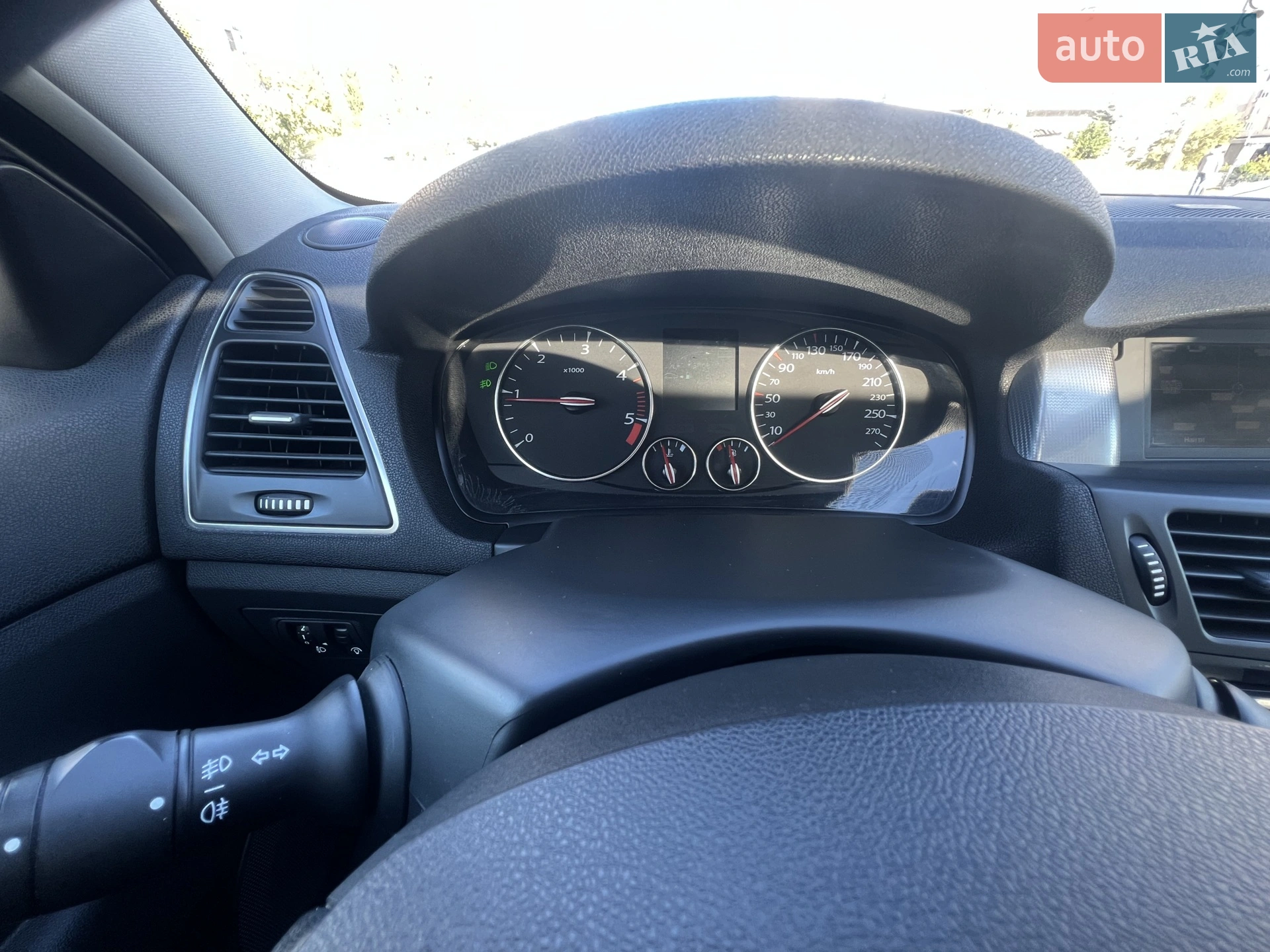 2013 Renault Laguna - мініатюра 38