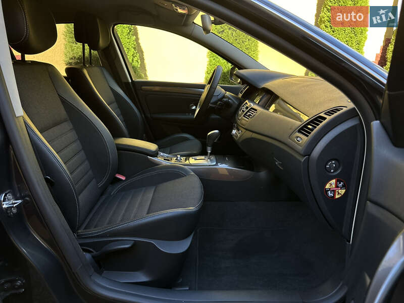 Универсал Renault Laguna 2010 в Луцке