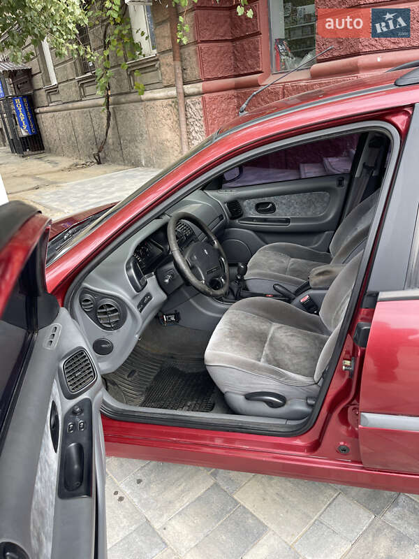 Универсал Renault Laguna 1998 в Одессе