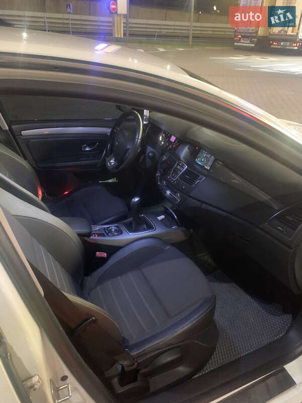 Ліфтбек Renault Laguna 2012 в Києві