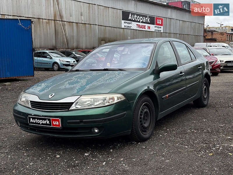 Лифтбек Renault Laguna 2001 в 