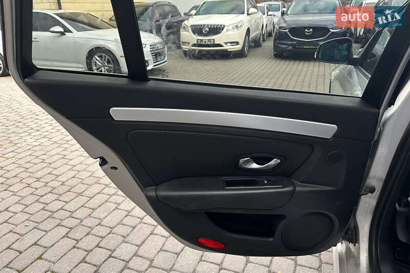 Универсал Renault Laguna 2008 в Ивано-Франковске