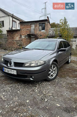 Универсал Renault Laguna 2005 в  фото 2 Универсал Renault Laguna 2005 в