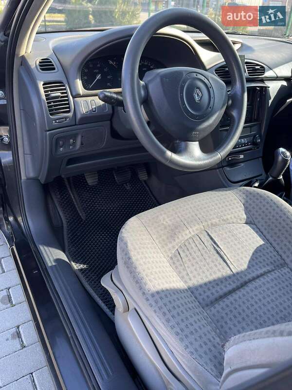 Універсал Renault Laguna 2003 в Мукачевому фото 10 Універсал Renault Laguna 2003 в Мукачевому