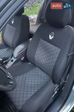 Универсал Renault Laguna 2004 в 