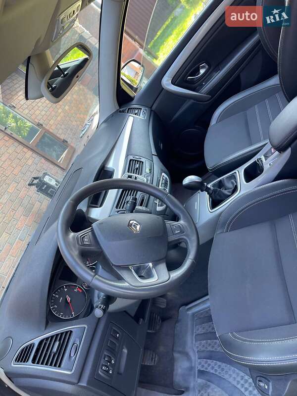 Універсал Renault Laguna 2010 в Сумах