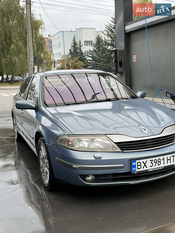 Ліфтбек Renault Laguna 2003 в Хмельницькому