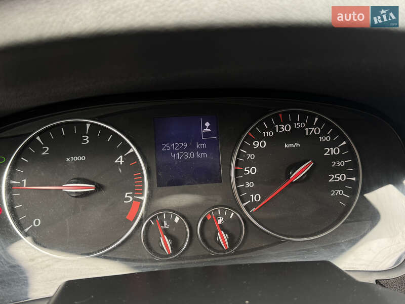 Універсал Renault Laguna 2011 в Києві