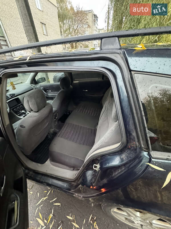 Універсал Renault Laguna 2001 в Рівному фото 5 Універсал Renault Laguna 2001 в Рівному