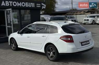 Универсал Renault Laguna 2012 в 