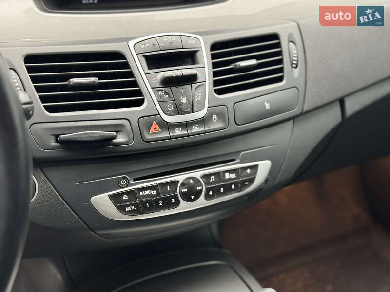 Универсал Renault Laguna 2011 в Киеве фото 9 Универсал Renault Laguna 2011 в Киеве