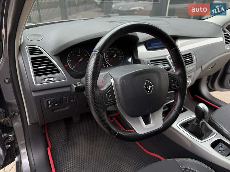 Универсал Renault Laguna 2011 в Киеве