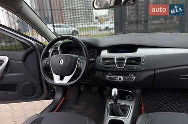 Универсал Renault Laguna 2011 в 