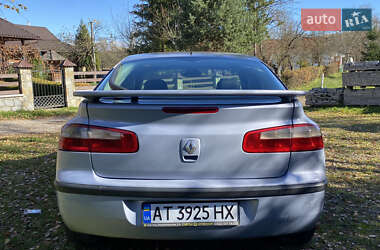 Ліфтбек Renault Laguna 2001 в  фото 7 Ліфтбек Renault Laguna 2001 в