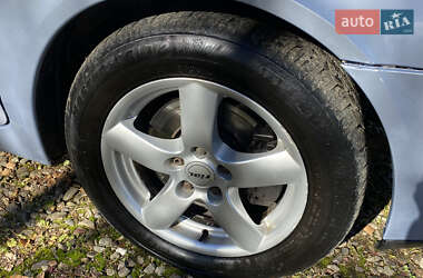 Ліфтбек Renault Laguna 2001 в  фото 16 Ліфтбек Renault Laguna 2001 в