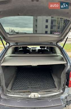 Універсал Renault Laguna 2004 в  фото 3 Універсал Renault Laguna 2004 в