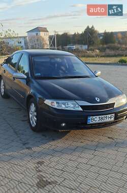 Лифтбек Renault Laguna 2002 в Львове