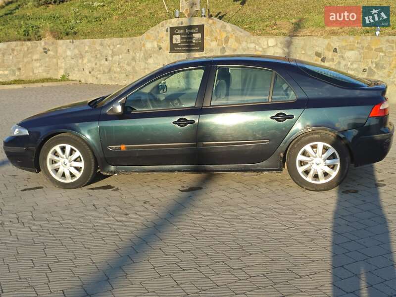 Ліфтбек Renault Laguna 2002 в Львові