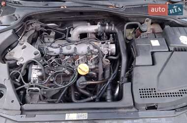 Універсал Renault Laguna 2002 в 