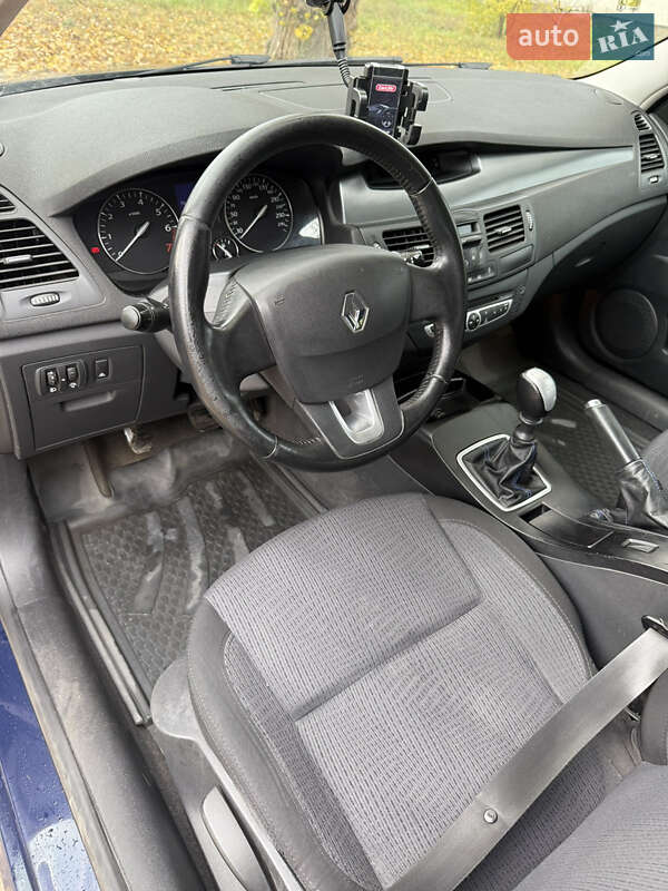 Универсал Renault Laguna 2008 в Кременчуге фото 5 Универсал Renault Laguna 2008 в Кременчуге