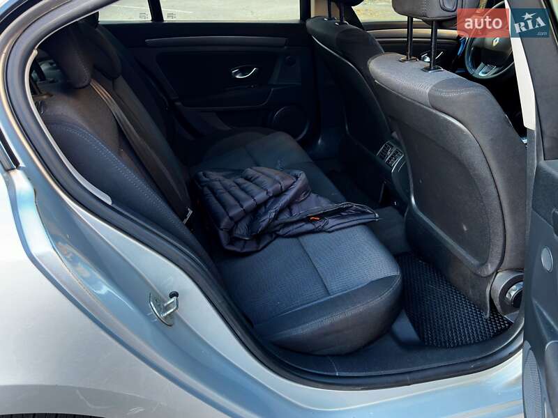 Ліфтбек Renault Laguna 2008 в Вінниці