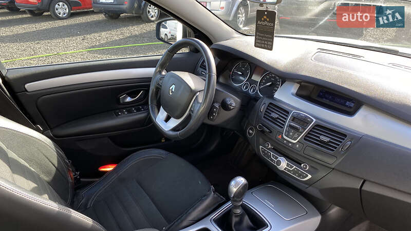 Ліфтбек Renault Laguna 2009 в Луцьку