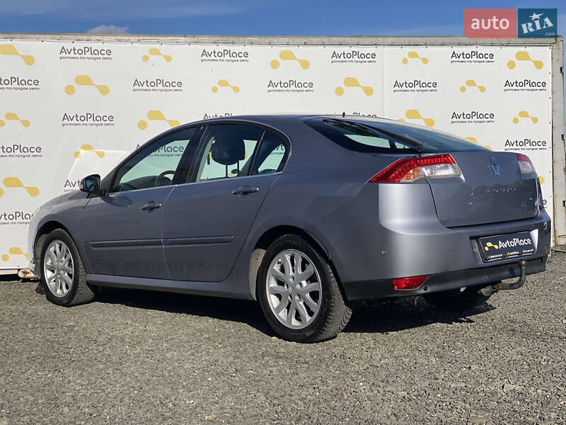 Ліфтбек Renault Laguna 2009 в Луцьку