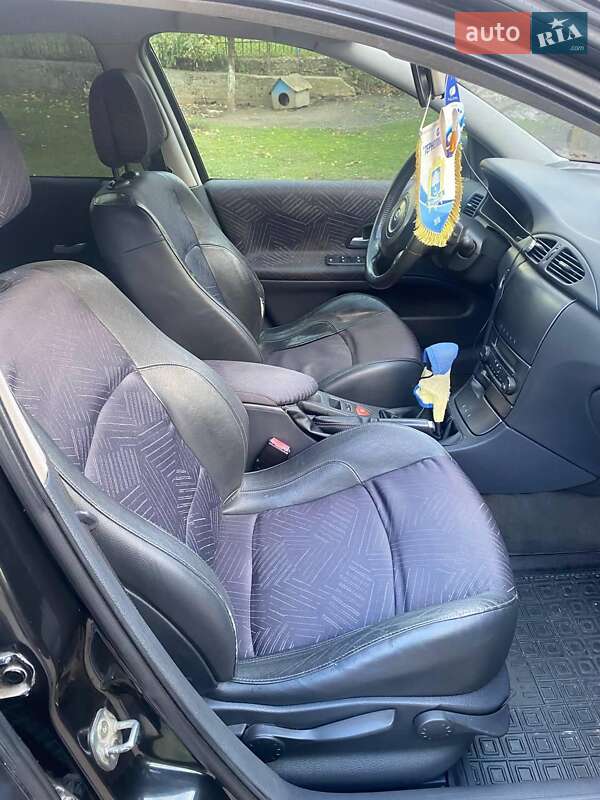 Универсал Renault Laguna 2003 в Великих Гаях фото 4 Универсал Renault Laguna 2003 в Великих Гаях