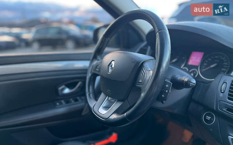 Лифтбек Renault Laguna 2012 в Коломые