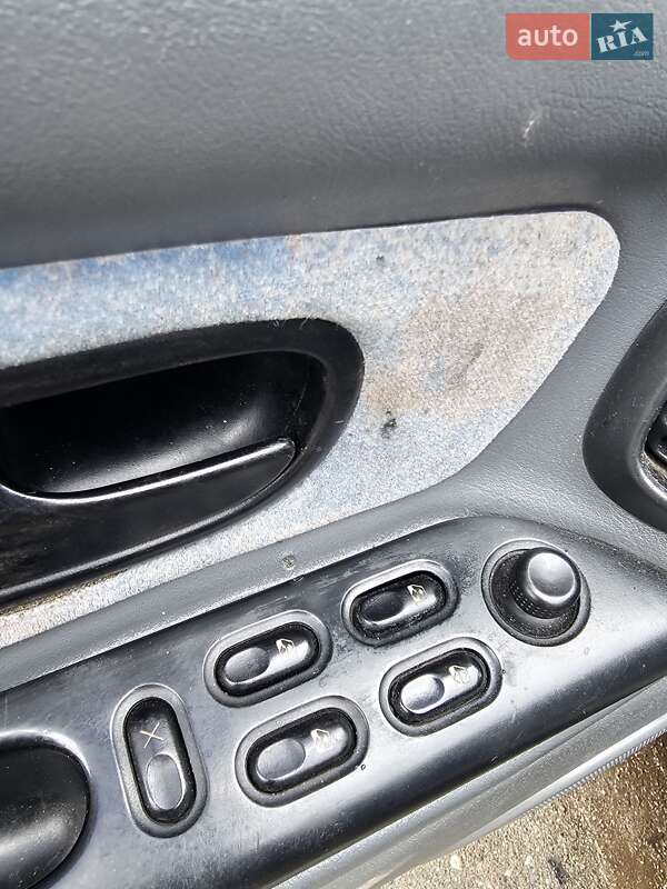 Універсал Renault Laguna 1997 в Києві